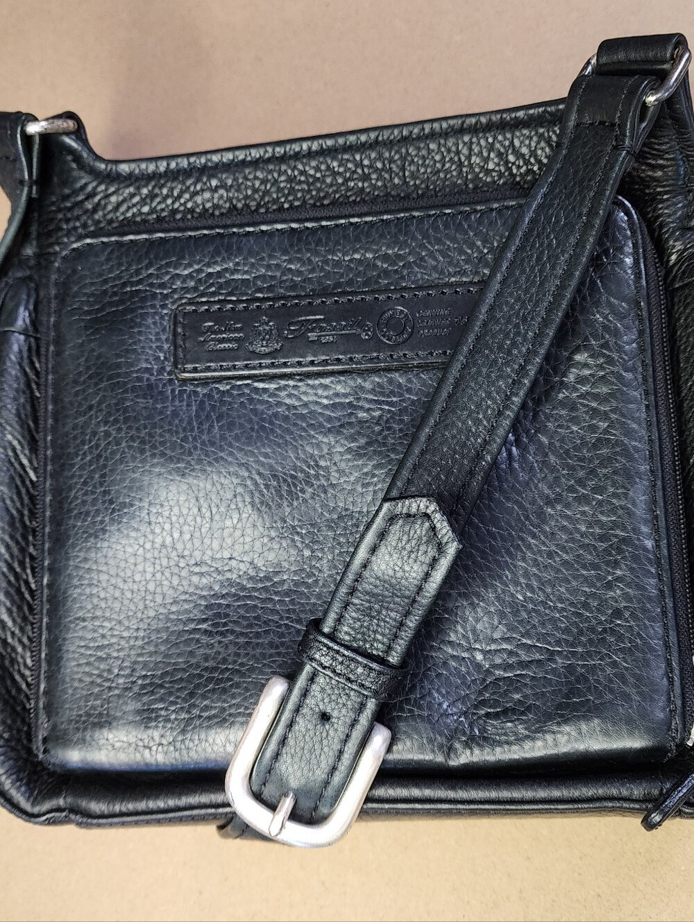 Vintage Fossil 1954 75082 Black Genuine Leather Adjustable Shoulder Bag Purse